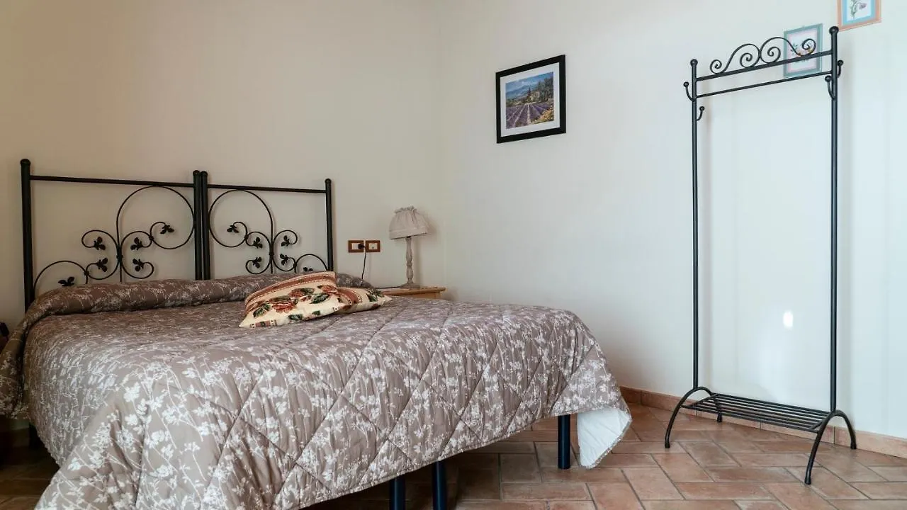Agriturismo Le Tese Guest House Cola בית כפרי