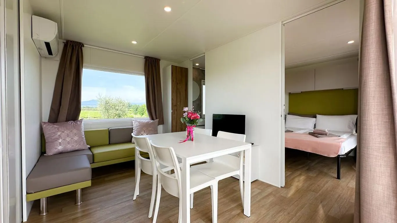 Agriturismo Le Tese Guest House Cola בית כפרי קולה