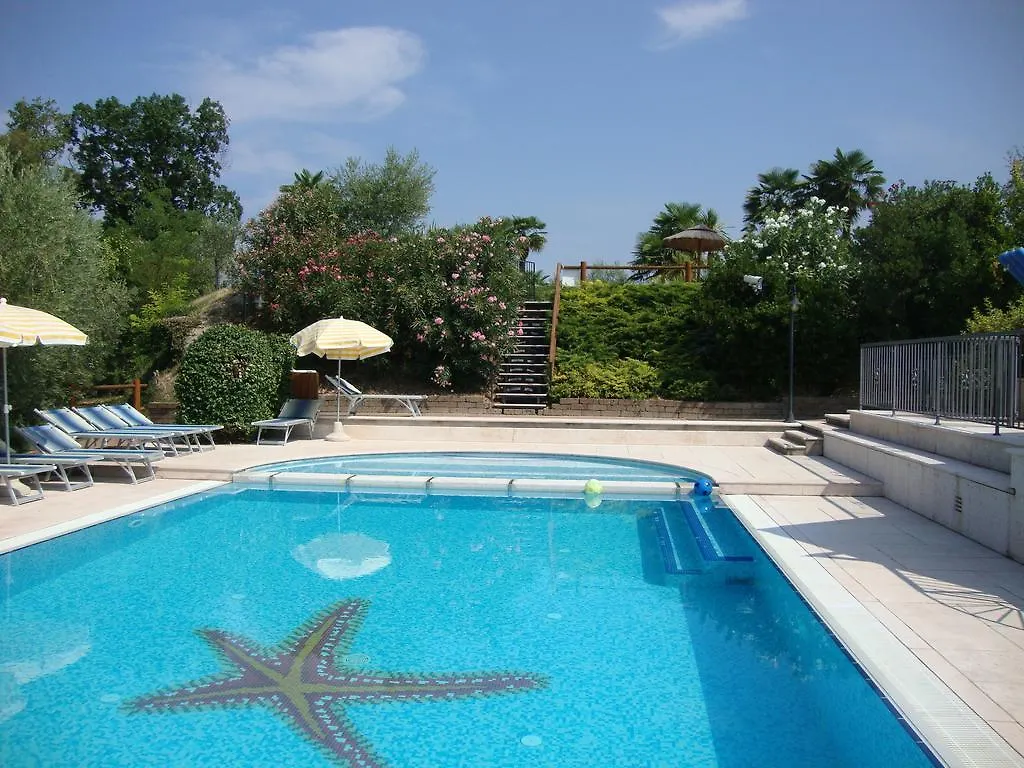 Agriturismo Le Tese Guest House Cola 0*, קולה איטליה